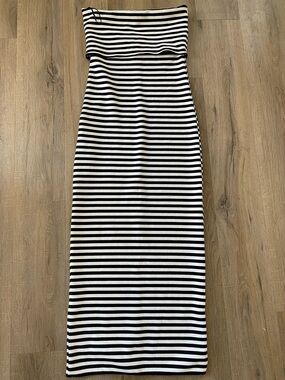 Zara Black and White Strapless Striped Midi Dress worn once
